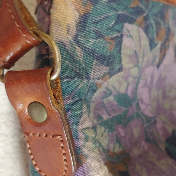 Vintag crossbody. Beautiful bag - Picture 12 of 15